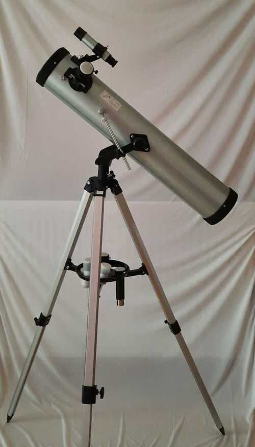 used astronomical telescope F70076 , Silver , Aluminium Tripod stand , 350X