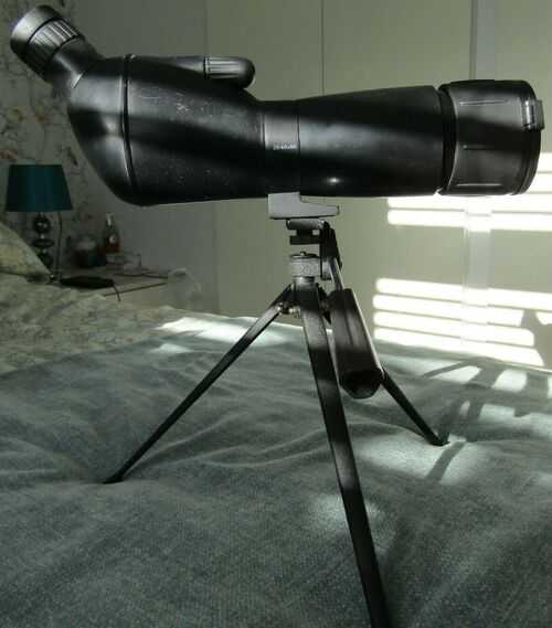 ADVENTURIDGE Spotting Scope 20 - 60 x 60 With tripod