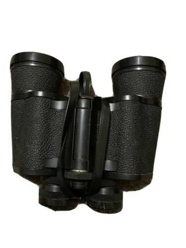 Halina Discovery 20 x 50 Binoculars - FG Field 3.9. With Case and lens Caps