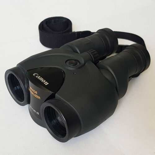 Canon 10x30 IS image-stabilising binoculars - great condition, free slipcase